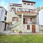 La Vista - Sea View Apartments
