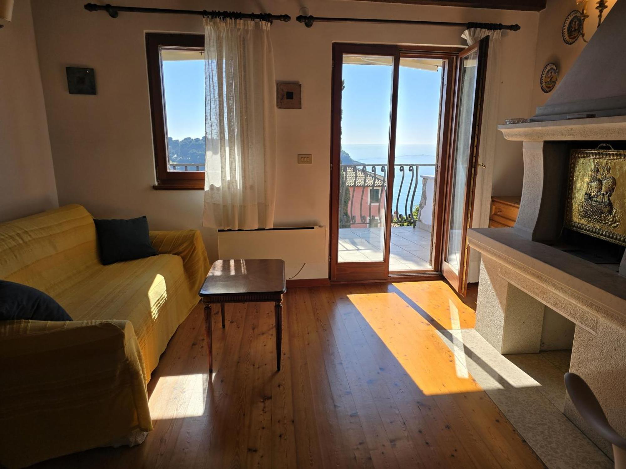 La Vista - Sea View Apartman *